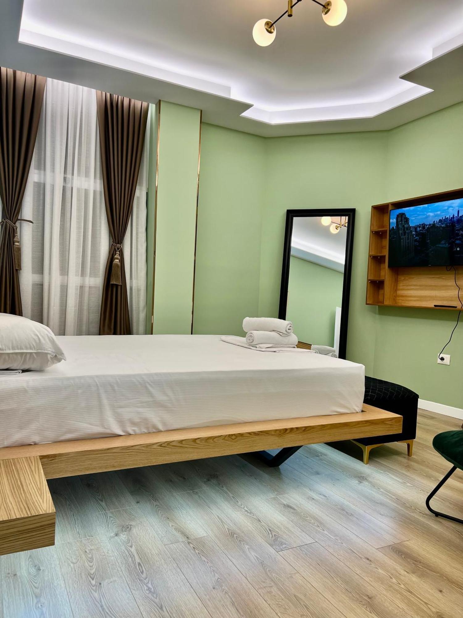 Spiranca Luxury Suites Tirana Eksteriør billede