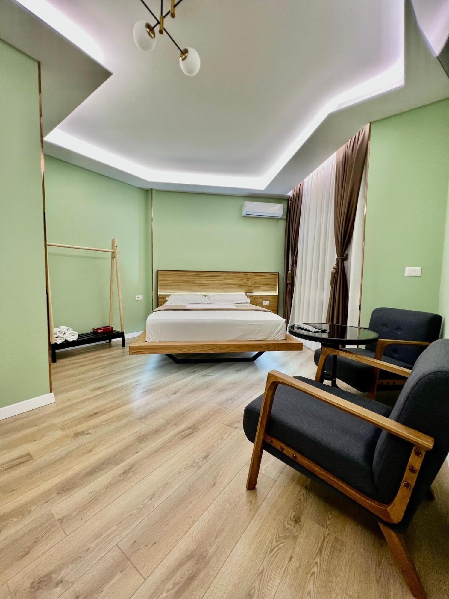 Spiranca Luxury Suites Tirana Eksteriør billede