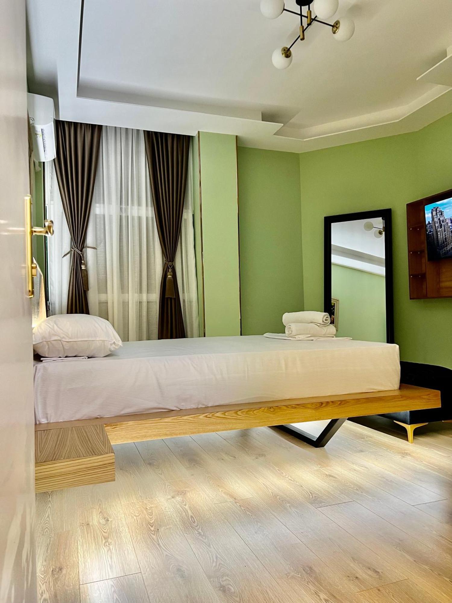 Spiranca Luxury Suites Tirana Eksteriør billede