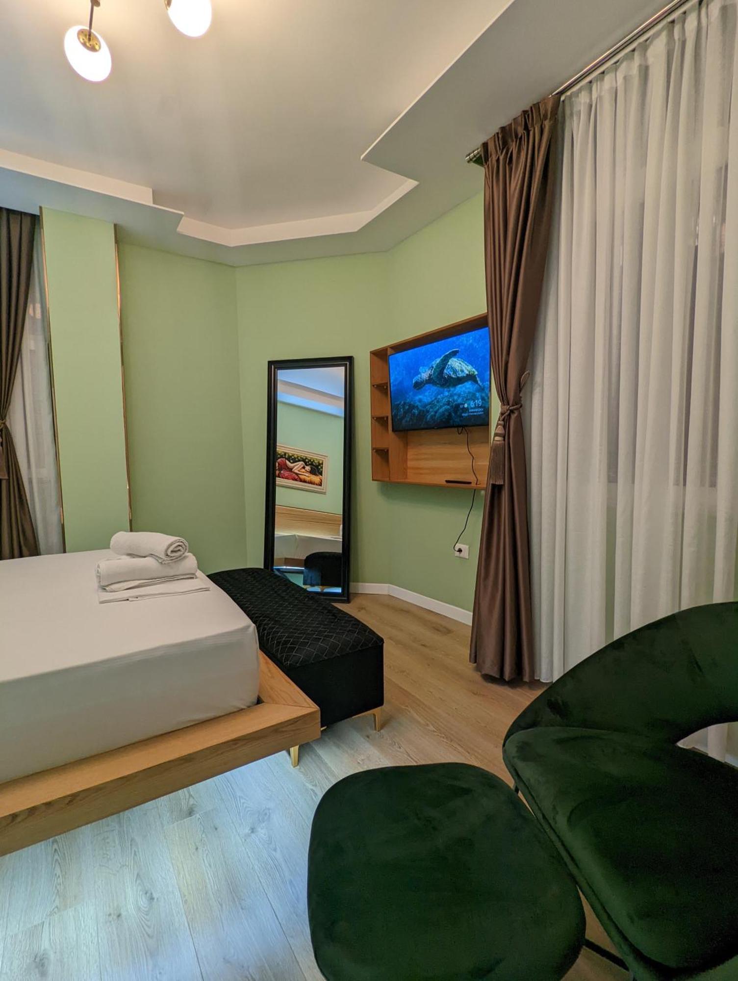 Spiranca Luxury Suites Tirana Eksteriør billede