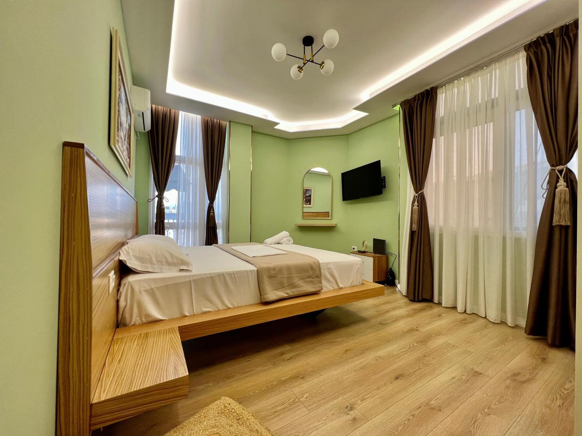 Spiranca Luxury Suites Tirana Værelse billede