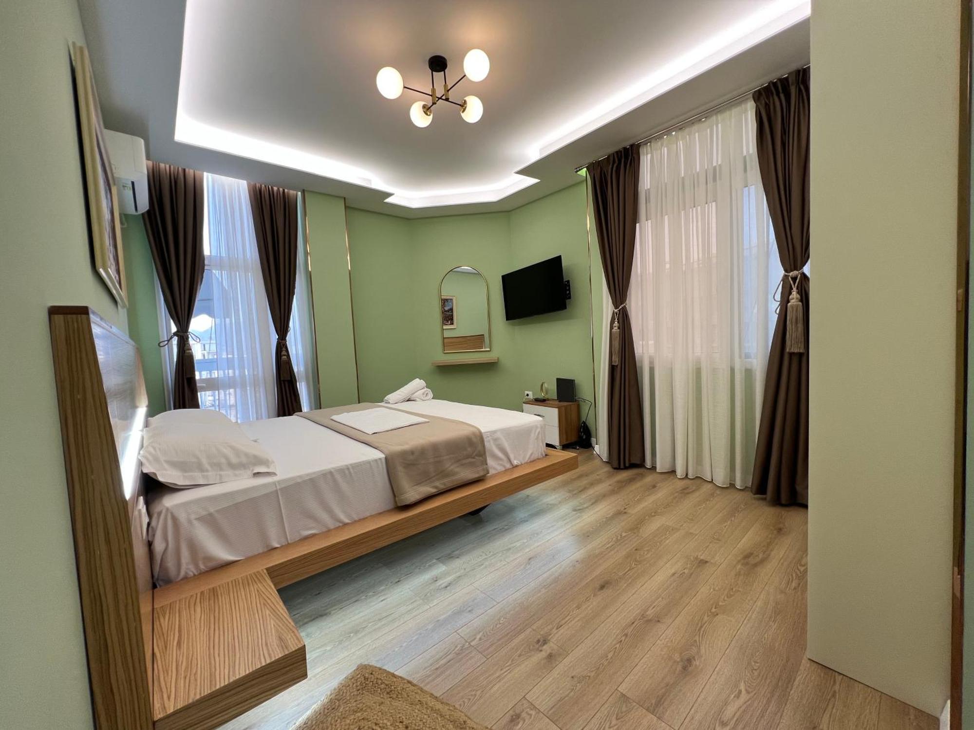 Spiranca Luxury Suites Tirana Værelse billede