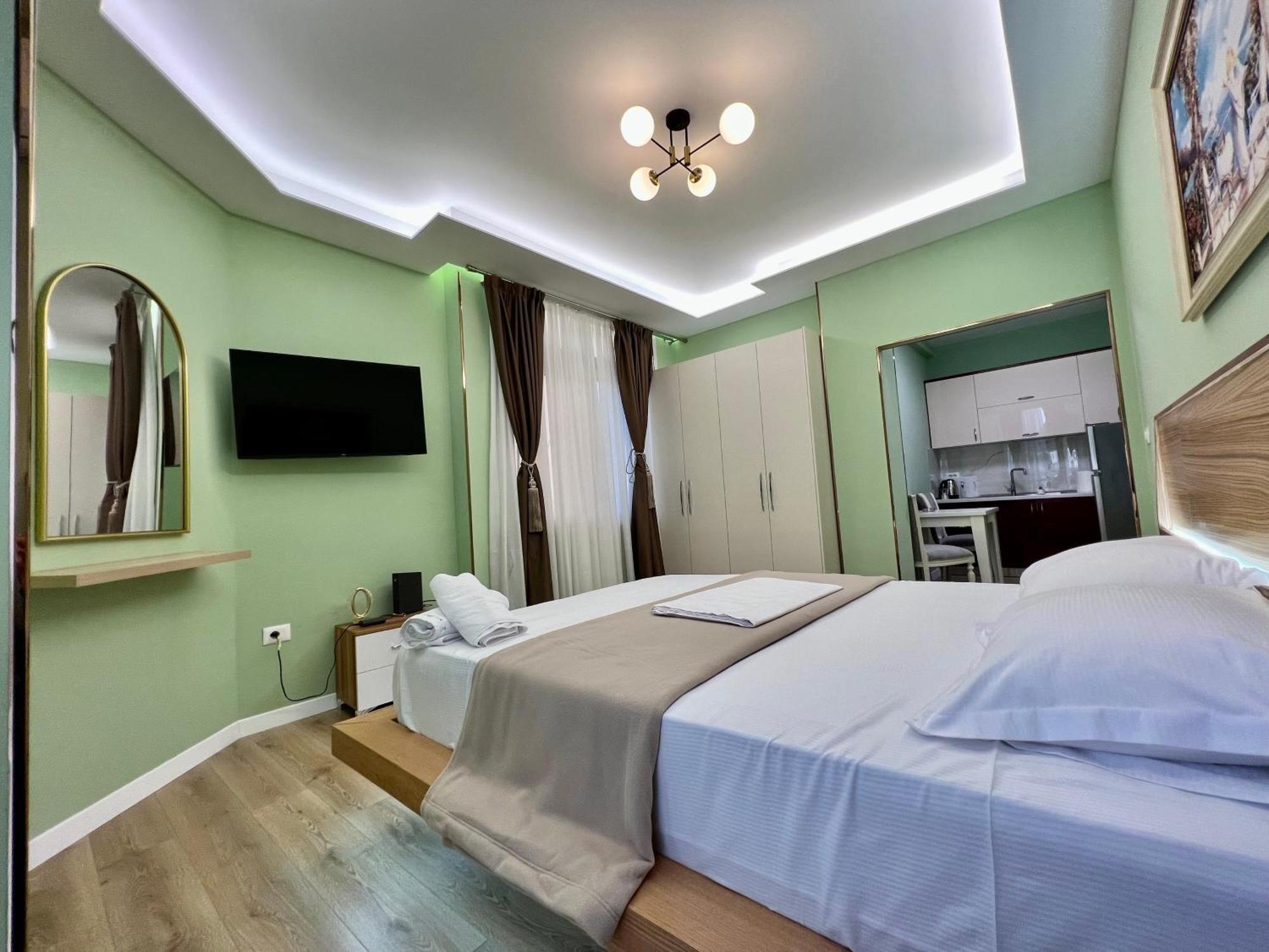 Spiranca Luxury Suites Tirana Eksteriør billede